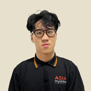 Vo Duc Anh (Mr. Arthur)